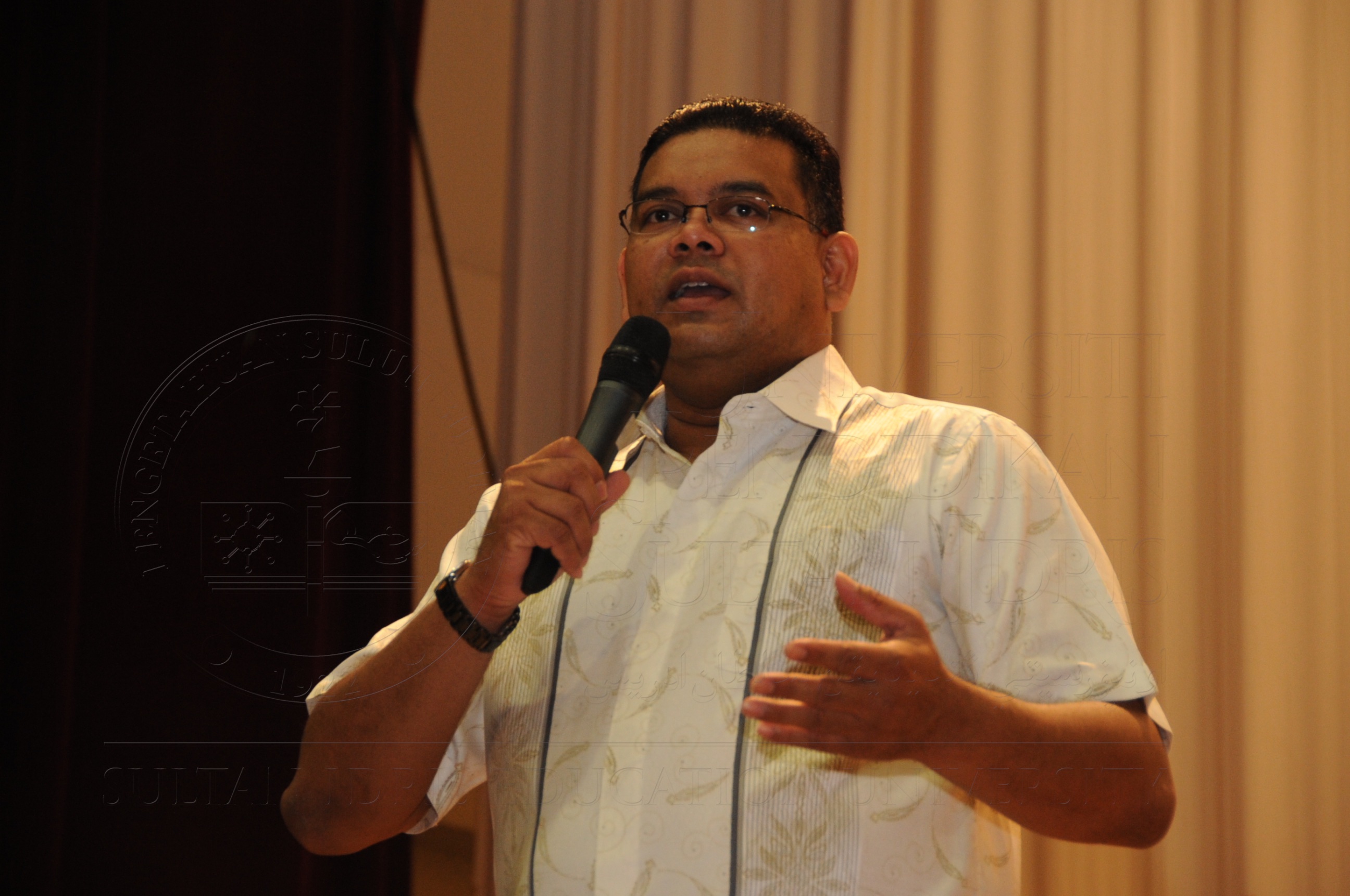 PRO16 15 ismp HAS 9783